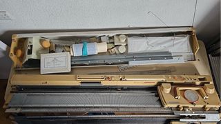 Máquina de tejer Empisal Knitmaster 260/360