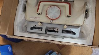 Máquina de tejer Empisal Knitmaster 260/360