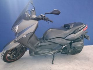 Yamaha X-MAX 400 ABS