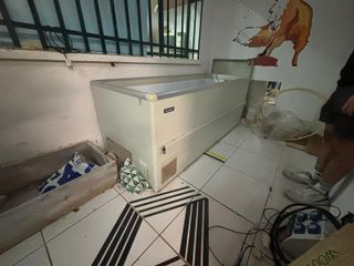 Congelador expositor con vitrina