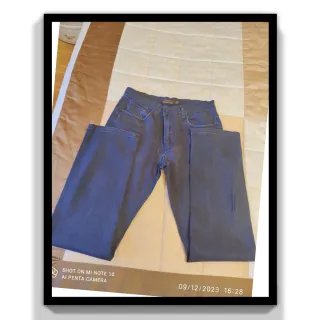 Pantalón tejano hombre Talla 42