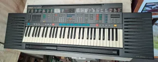 Teclado Yamaha PSR-4600