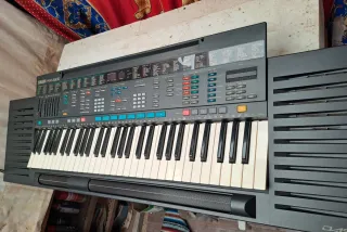 Teclado Yamaha PSR-4600