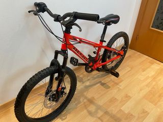 Bicicleta Moma 20” Roja GTT20