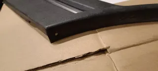 Moldura aleta Peugeot 405 Mi16