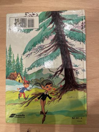 Pinocho - Los tres cerditos (2 Cuentos Clasicos...