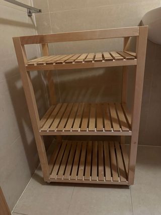 Mueble de baño de madera