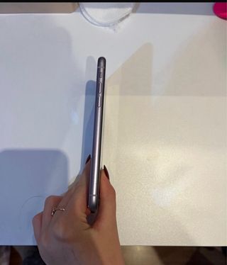 iPhone 11 64GB Morado