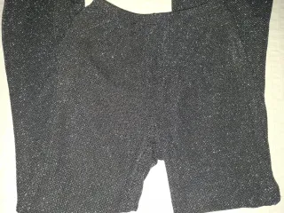 Pantalón Subdued Negro Plateado Acampanado