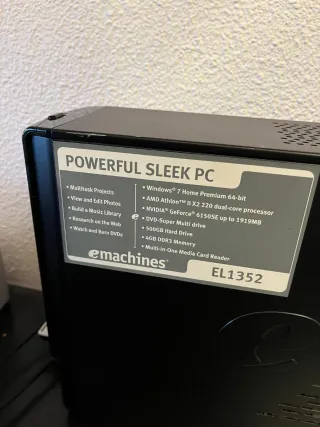 Ordenador HP con Impresora Beige y Negra