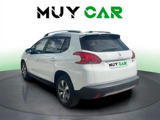 Peugeot 2008 PureTech 110 S&S Style 81 kW (110 CV)
