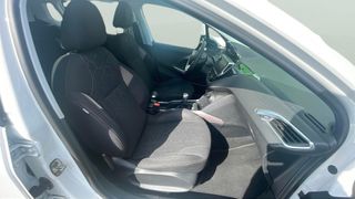 Peugeot 2008 PureTech 110 S&S Style 81 kW (110 CV)