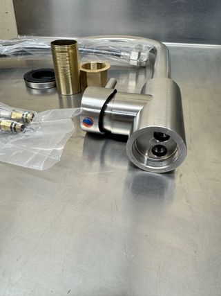 Rubinetto cucina acciaio satinato