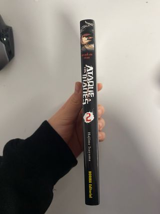 ATAQUE A LOS TITANES 2 (CÓMIC MANGA) (Spanish E...