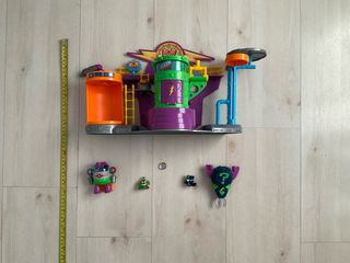 Superzings Laboratorio Profesor K