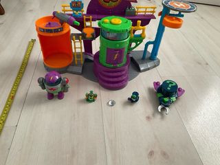 Superzings Laboratorio Profesor K