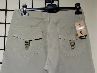 Pantalón beige hombre Cowest bolsillos cargo
