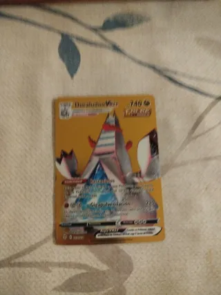 Carta Pokémon Duraludon VMAX 74/72