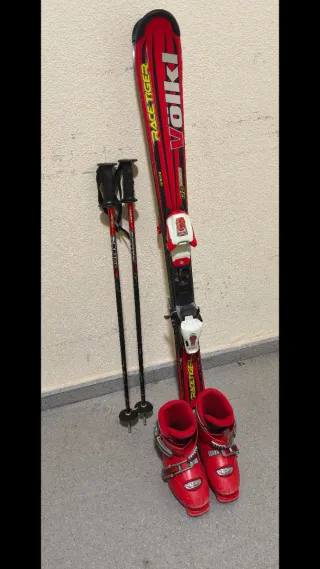 Attrezzatura da sci infantile Volkl: scarponi e bastoncini