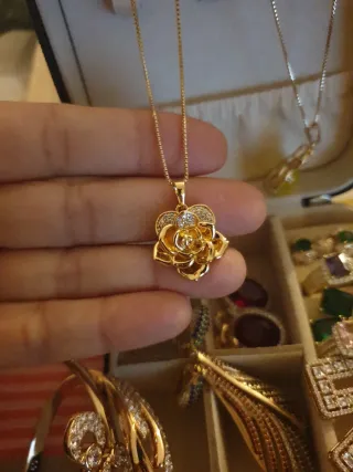 Joyero con joyas chapadas en oro 18 k anillos tall