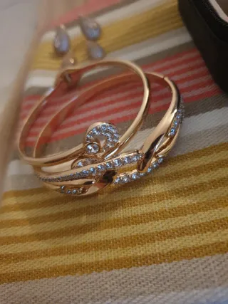 Joyero con joyas chapadas en oro 18 k anillos tall