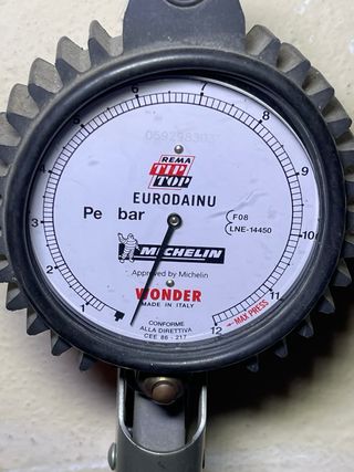 Manómetro Michelin EURODAINU Pe bar