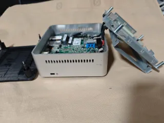 Intel NUC i3 Mini PC (#2)