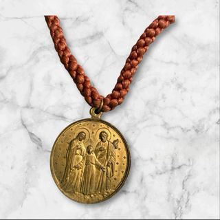 Medalla Sagrada Familia con cordón