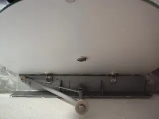 Mesa cristal semicircular transparente