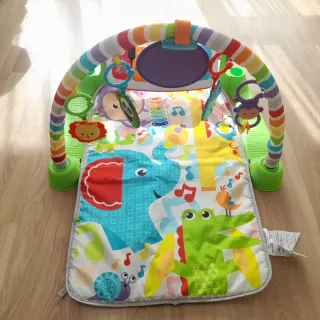 Gimnasio Piano Fisher Price