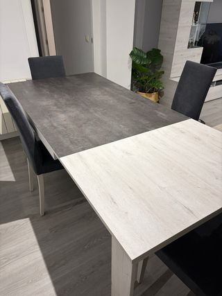 Mesa Comedor Ampliable + 4 Sillas