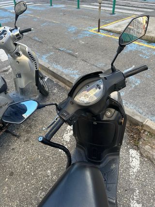 Moto SYM Symphony 125 Gris