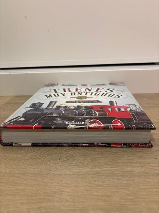 Atlas ilustrado - Trenes muy antiguos