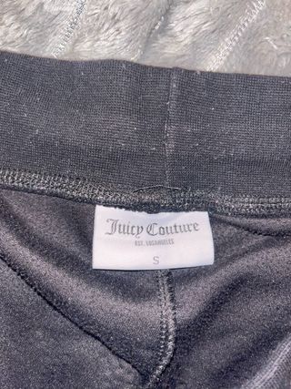 Tuta Juicy Couture nera con brillantini