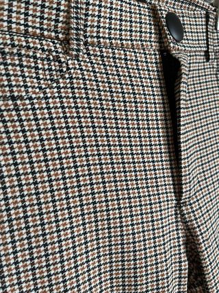 Pantalón cuadros Zara