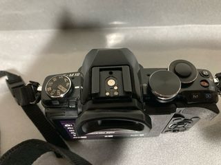 Lote 2 Cámaras: Olympus OM-D y Polaroid Snap Touch