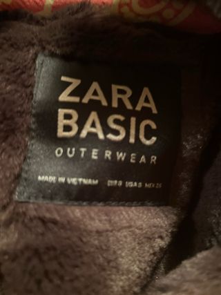 Plumas corto Zara
