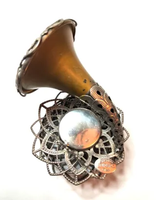 Miniatura gramófono filigrana plata 925