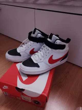 Zapatillas Nike Air Force 1 High Más en mi perfil