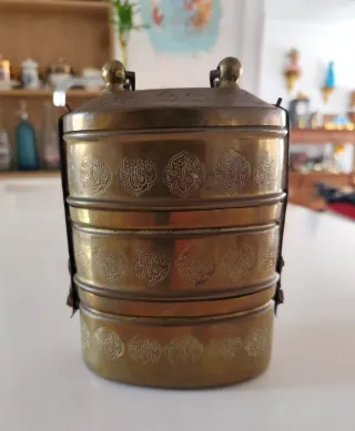 Fiambrera tiffin antigua latón