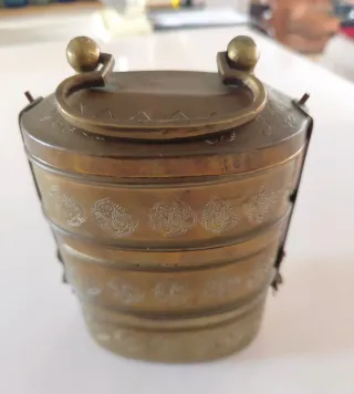 Fiambrera tiffin antigua latón