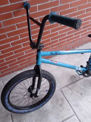 Bicicleta BMX Subrosa