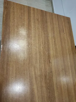 Mesa de cocina extensible de madera