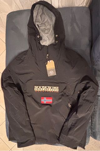 Giubbotto Napapijri nero con cappuccio