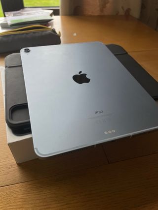 iPad Air 4 64GB Plata