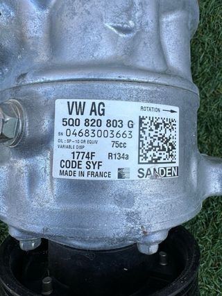 Compresor A/C VAG 5Q0 820 803 G ORIGINAL OEM