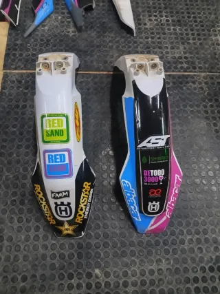 Plásticos y asiento Husqvarna