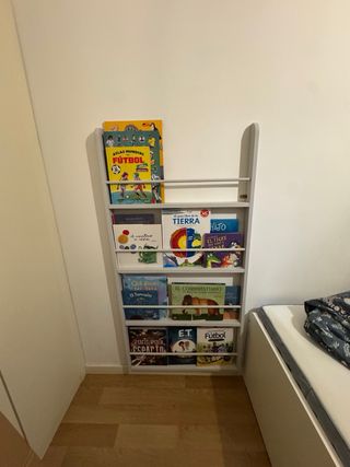 Libreria Montessori in legno