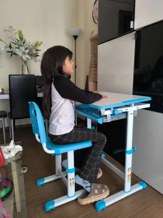 Escritorio y Silla Infantil Ajustable