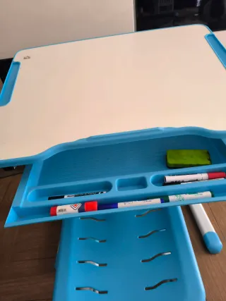 Escritorio y Silla Infantil Ajustable